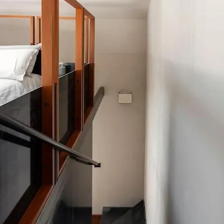 The Naviglio Grande - Luxurious Flat Milaan